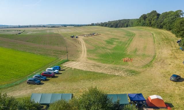 英国出土1600年前马赛克壁画，石块上竟刻了5个简体汉字